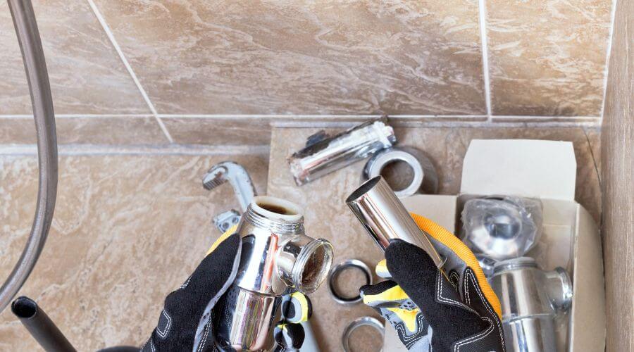 Professional gutter cleaning in Woodburn, KY